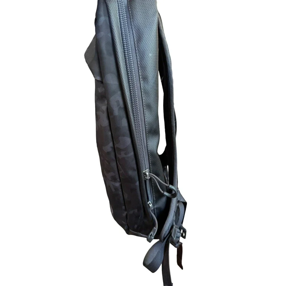 Osprey Transporter Panel Loader Backpack Black Gray Camo Euc Laptop Hiking Work